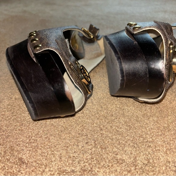 Michael Kors Signature Wedge Open Toe Slingback Heels Size 9.5 - Picture 9 of 14